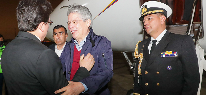 El presidente Guillermo Lasso, dio la bienvenida a su homólogo del Gobierno español, Pedro Sánchez, y a su delegación al Palacio de Carondelet. Esta visita fortalece las relaciones bilaterales y comerciales que se mantienen con esta nación