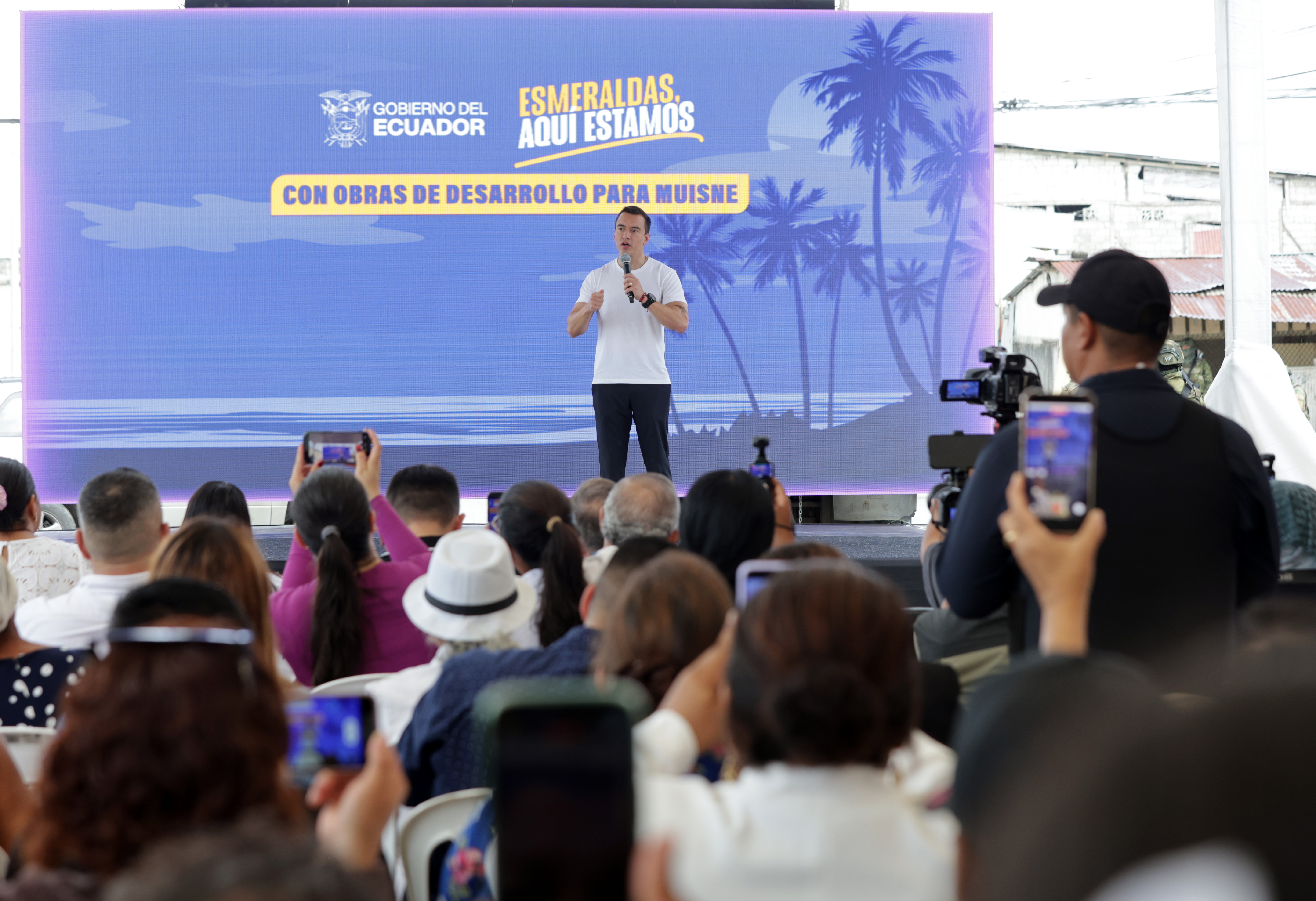 DESPUÉS DE DÉCADAS DE ESPERA, EL DESARROLLO AVANZA EN ESMERALDAS CON OBRAS DE DANIEL NOBOA QUE TRANSFORMAN VIDAS