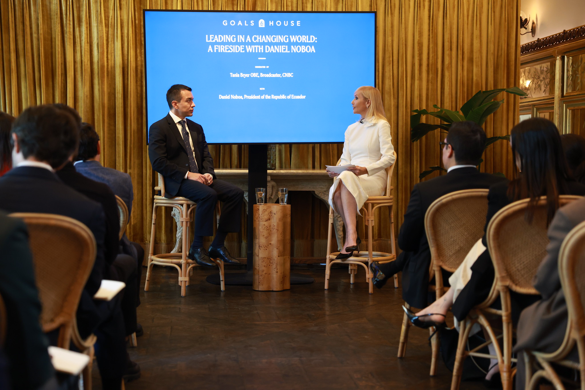 PRESIDENTE DANIEL NOBOA ABORDA EN NUEVA YORK LOS AVANCES Y OPORTUNIDADES DEL ECUADOR